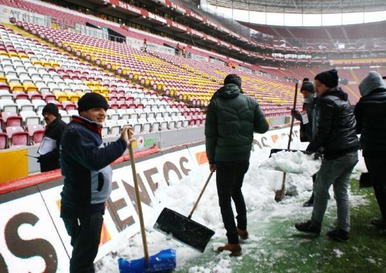 Galatasaray-Akhisar maçı öncesi son durum