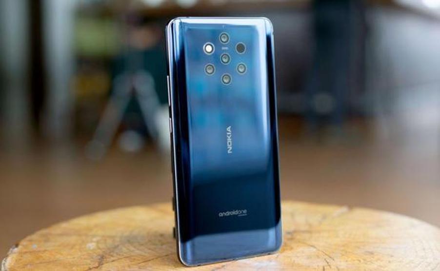 Huawei Mate X tanıtıldı, işte özellikleri ve fiyatı