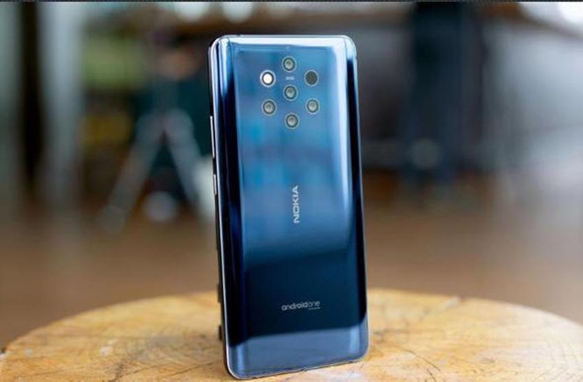 Huawei Mate X tanıtıldı, işte özellikleri ve fiyatı