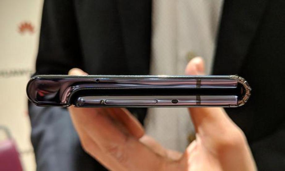 Huawei Mate X tanıtıldı, işte özellikleri ve fiyatı
