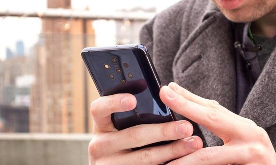 Huawei Mate X tanıtıldı, işte özellikleri ve fiyatı