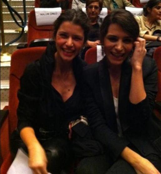 Beren Saatten hüzünlü paylaşım