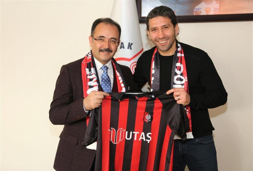 Süper Ligin eski futbolcuları şimdi neredeler