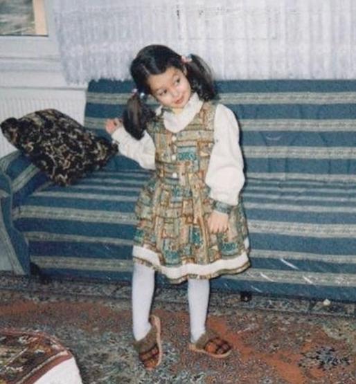 Ünlülerin çocukluk fotoğrafları