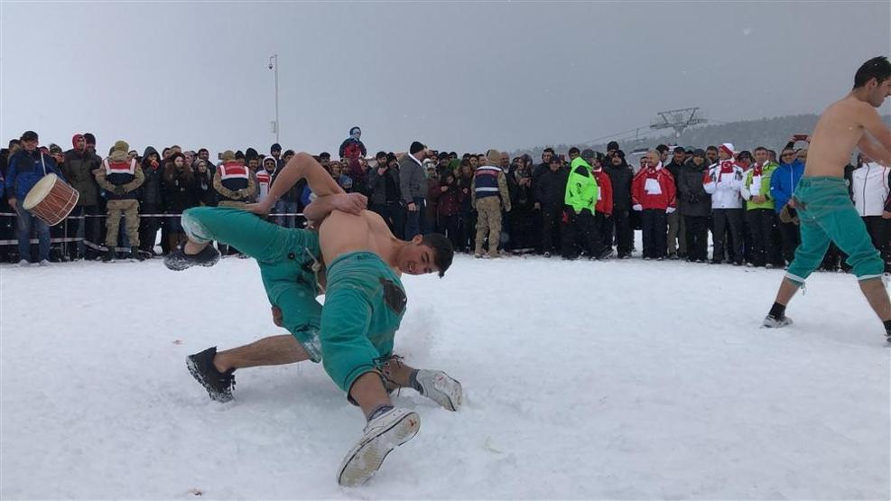 Sarıkamış Kış Oyunları Festivali’nde renkli görüntüler