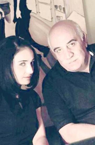 Ünlülerin çocukluk ve gençlik halleri