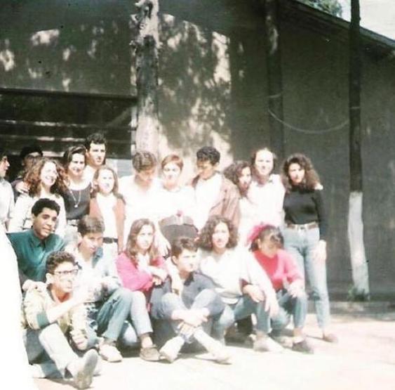 Ünlülerin çocukluk ve gençlik halleri