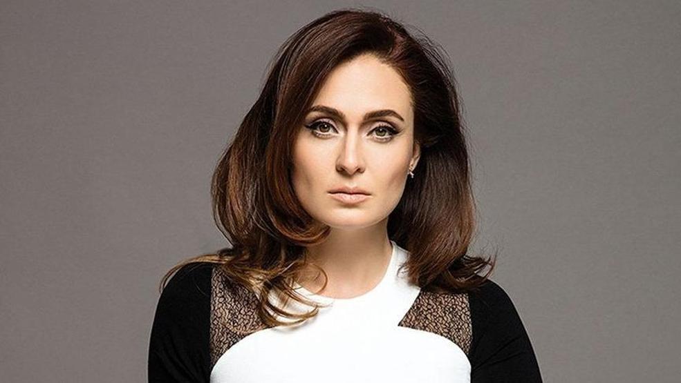 Ünlülerin çocukluk ve gençlik halleri