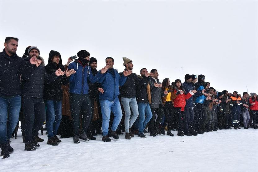 2 bin 800 rakımda kar festivali düzenlendi