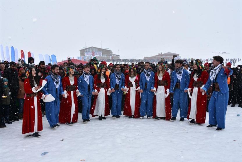 2 bin 800 rakımda kar festivali düzenlendi