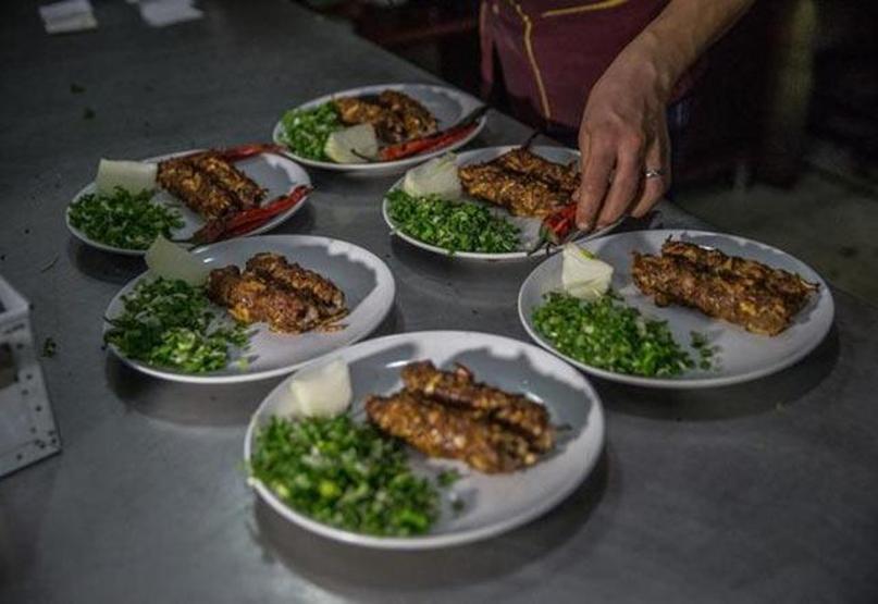 Şanlıurfanın meşhur lezzeti: Keme kebabı