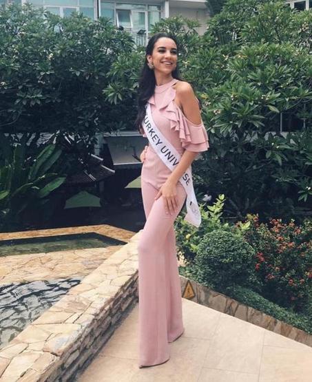 Tara de Vries İstanbul’a hayran olduğunu söyledi