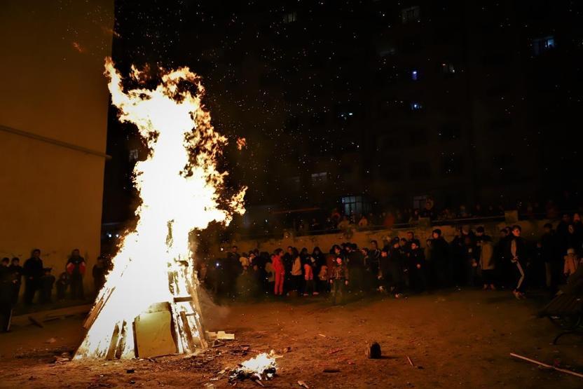 Azerbaycanda nevruz coşkusu... Rüzgâr Çarşambası kutlandı