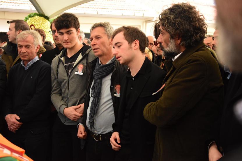 Yılmaz Erdoğan, Demet Akbağın oğlu Ali Çikayı böyle teselli etti