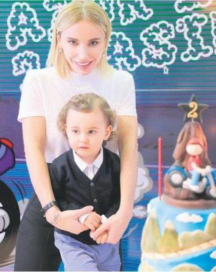 Gülşen: Annelik uzun bir yolculuk