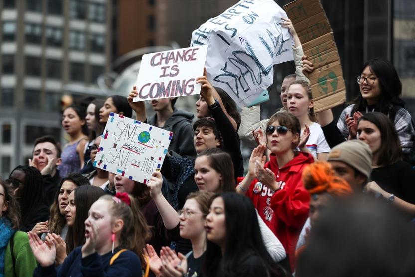 New Yorkta öğrencilerden iklim değişikliği konusunda protesto eylemi