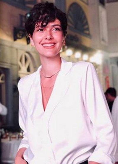 Binbir Geceye Bergüzar Korel için girdim