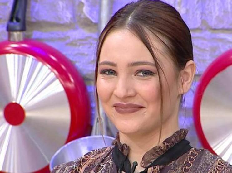 Gelinim Mutfakta 53. haftada Nazlı Bitmiş ve Beyza Bitmiş yarışmaya katıldı