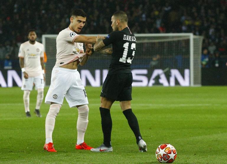 Genç futbolcuyu 25 kulüp birden istedi