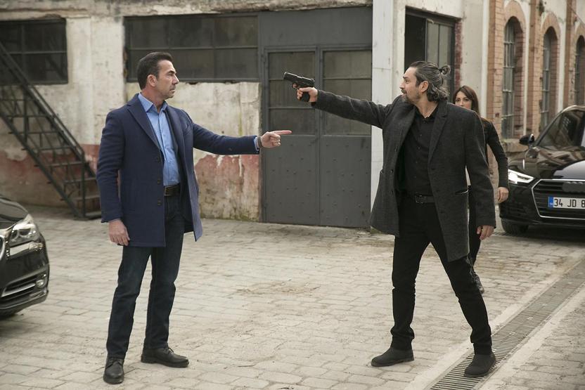 Arka Sokaklar 510. bölüm fragmanı: Engin ve Bahar zor durumda