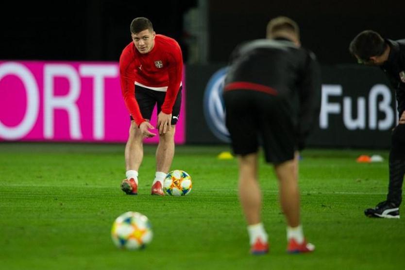 Luka Jovic için kuyruk oluştu