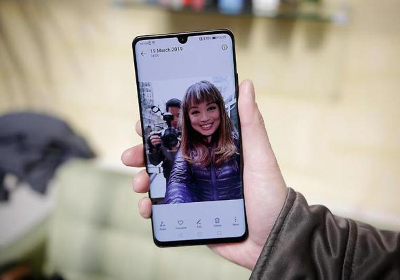 Huawei P30 serisi tanıtıldı İşte özellikleri ve fiyatı