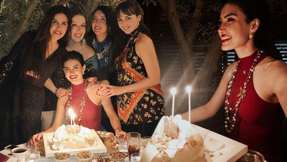 İdil Fırat doğum gününü 4 gün önceden kutlamaya başladı