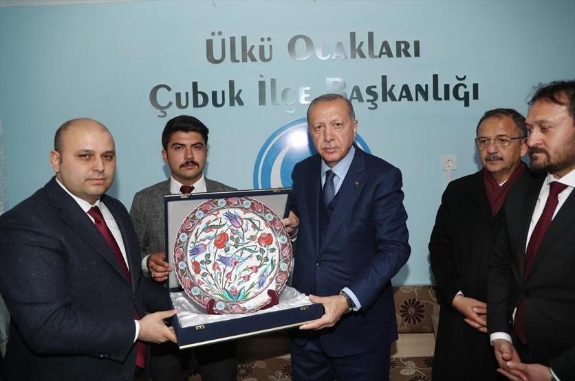 Cumhurbaşkanı Erdoğandan Ülkü Ocaklarına ziyaret