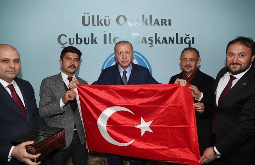 Cumhurbaşkanı Erdoğandan Ülkü Ocaklarına ziyaret