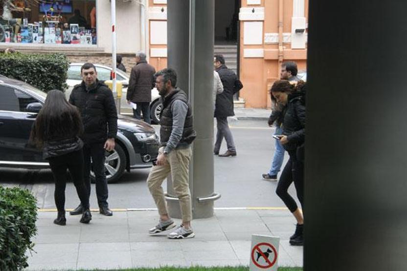 Aşkları plakaya kazılı