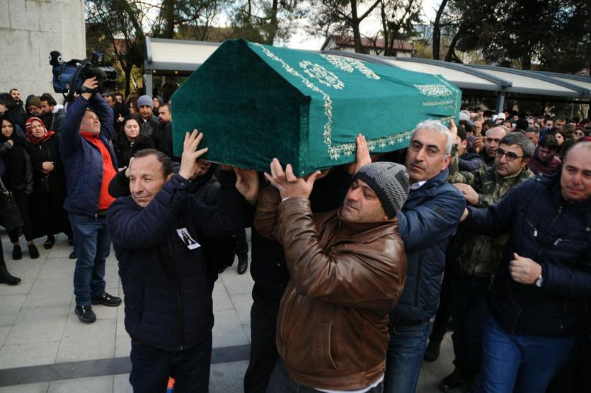 Arda Duman son yolculuğuna uğurlandı