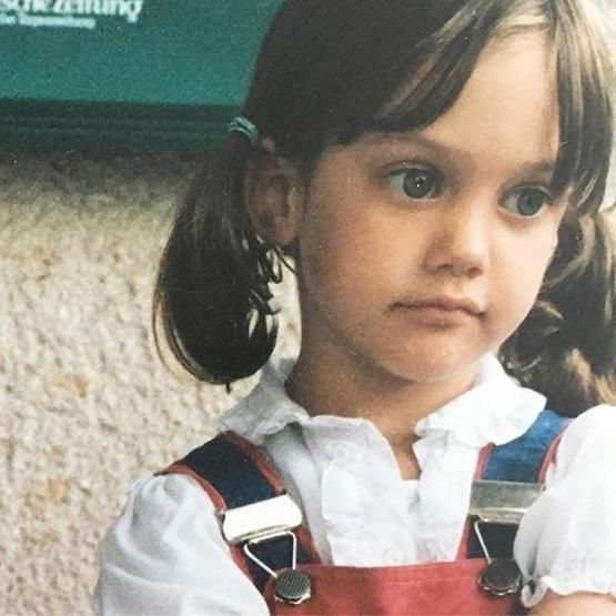 Ünlülerin çocukluk fotoğrafları