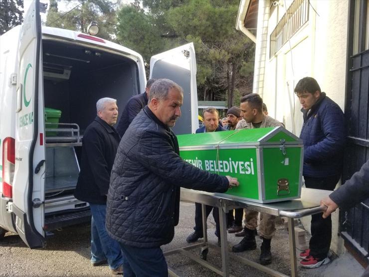 Sele kapılan iki kişiden birinin cesedine ulaşıldı Çalışmalar devam ediyor