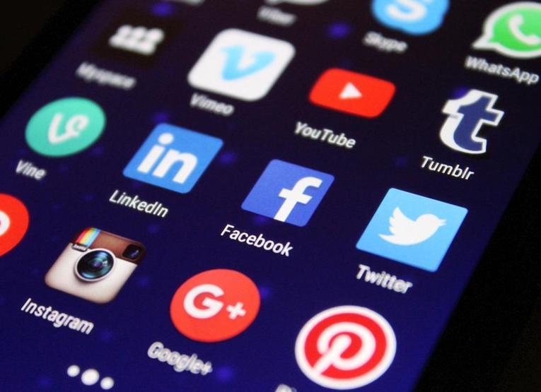 Facebook herkesin merak ettiği o sırrı açıklayacak