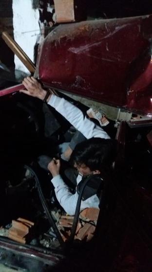 Seyir halindeki kamyonun freni patladı: 3 yaralı