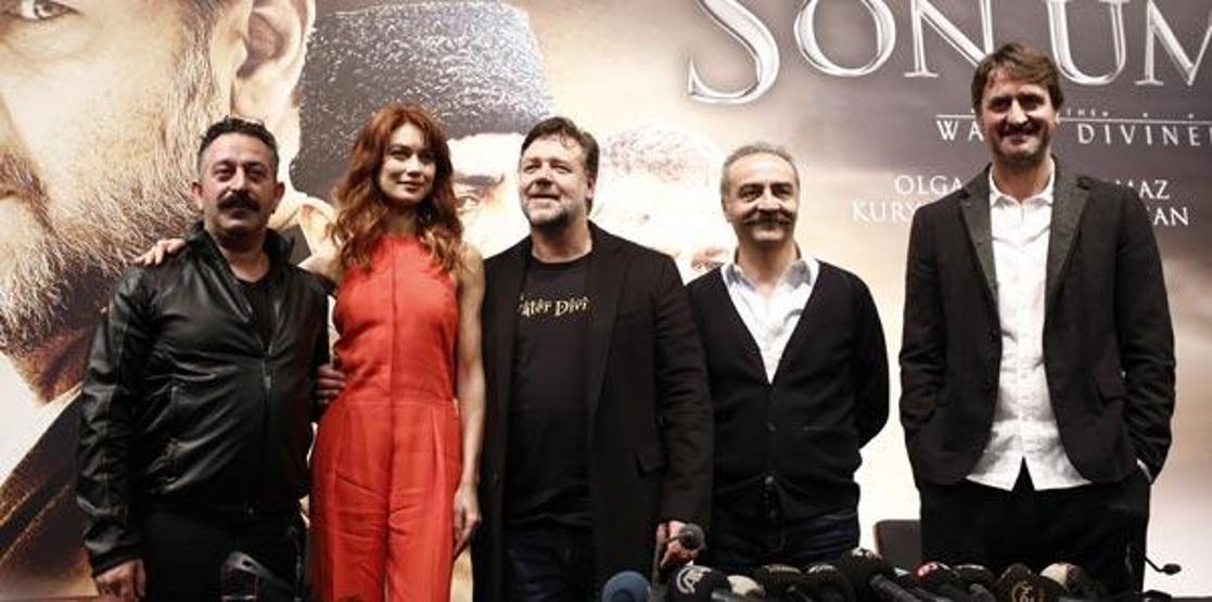 Russell Crowe’dan Cem Yılmaza: Seni görmek için sabırsızlanıyorum