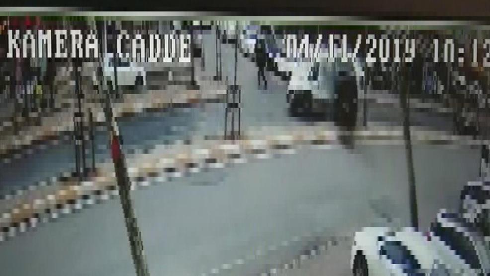 Minibüse ok gibi saplandı