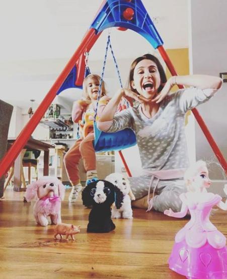 Bana çılgın bir aşk verdi