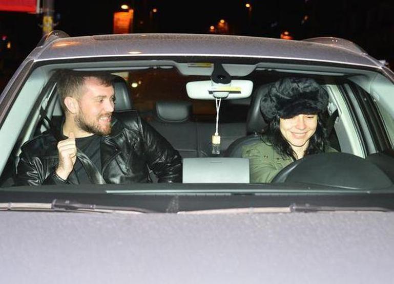 Merve Boluğurdan o soruya yanıt yok