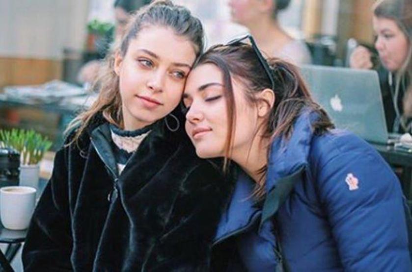 Hande Erçelin mutlu günü Ablası evleniyor