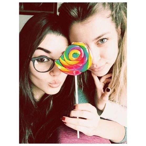 Hande Erçelin mutlu günü Ablası evleniyor