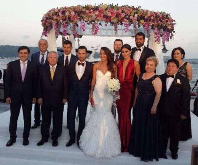 Yunan basınından çarpıcı iddia: Hasan Ali Kaldırımın eşi...