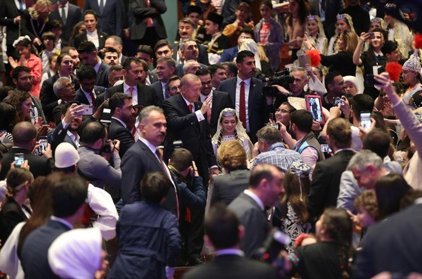 Cumhurbaşkanı Erdoğan TRT 23 Nisan Gala Programına katıldı