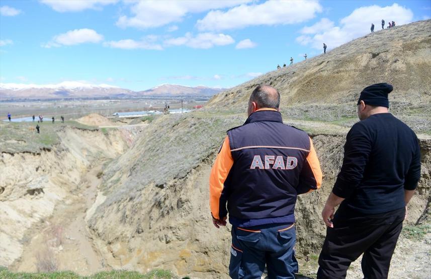 40 kişilik özel birlik 30 kilometrekarelik alanda minik Furkanı aradı