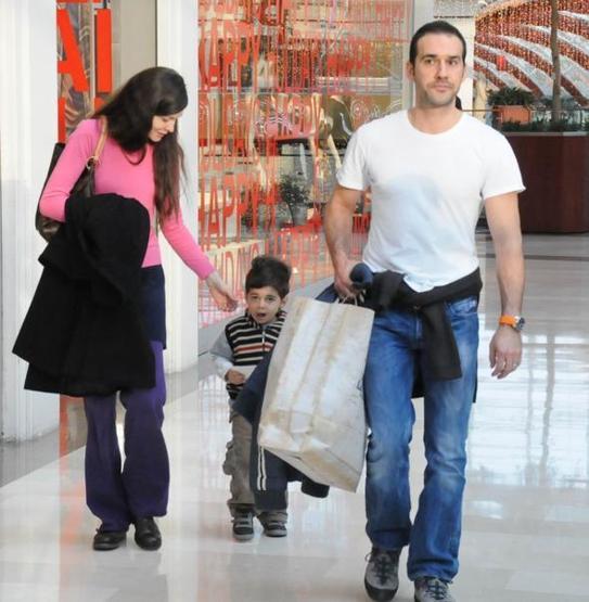 90ların aranan ismiydi... Yıllar sonra aile fotoğrafı