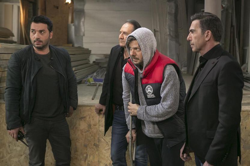 Arka Sokaklar 515. bölüm fragmanı: Rıza ve Alinin başı belada