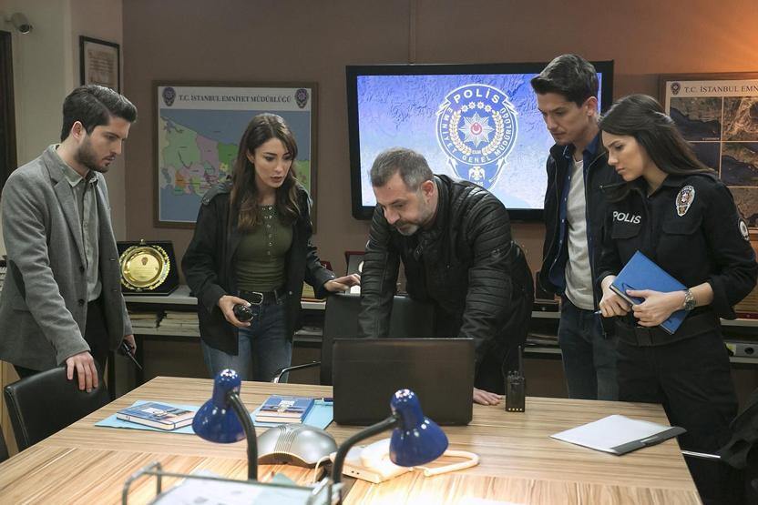 Arka Sokaklar 515. bölüm fragmanı: Rıza ve Alinin başı belada