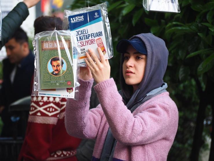 Kocaelide ağaçlar kitap açtı