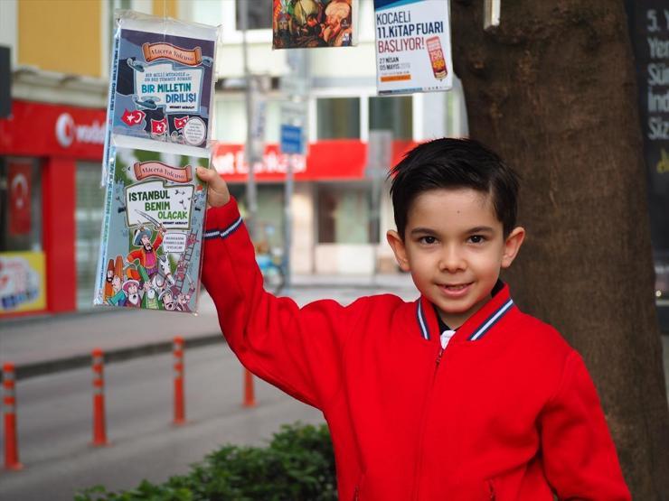 Kocaelide ağaçlar kitap açtı