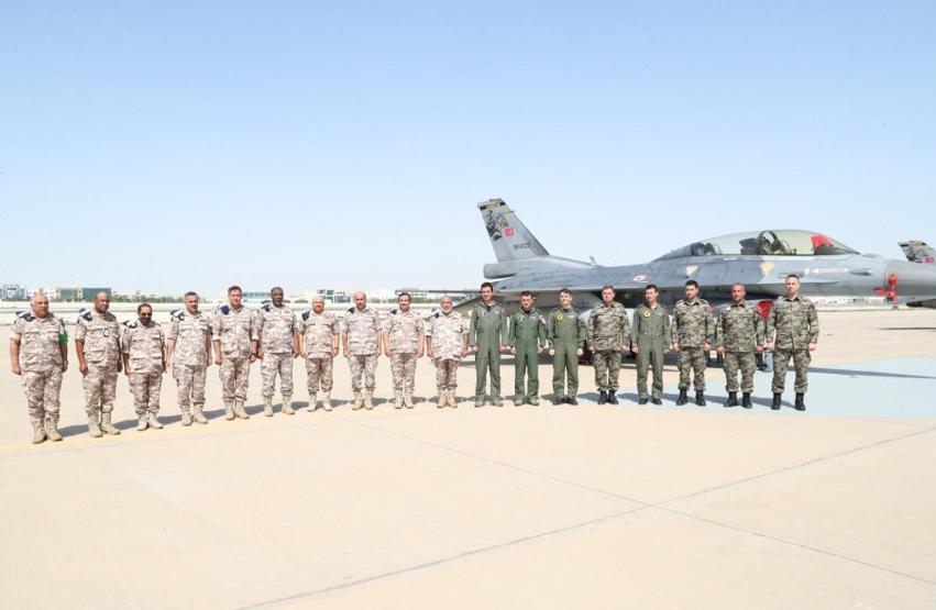 Türk jetleri Katar semalarında